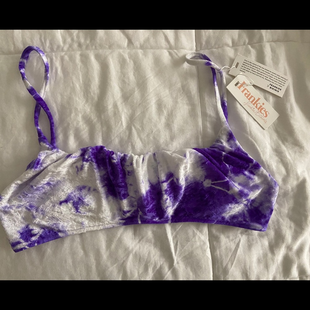 Frankie’s bikinis tie dye purple top